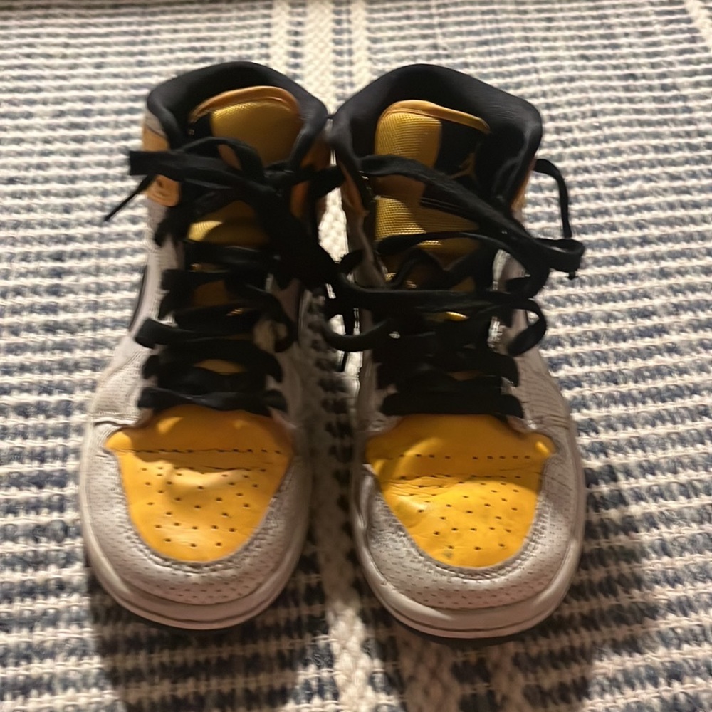 Air Jordan 1